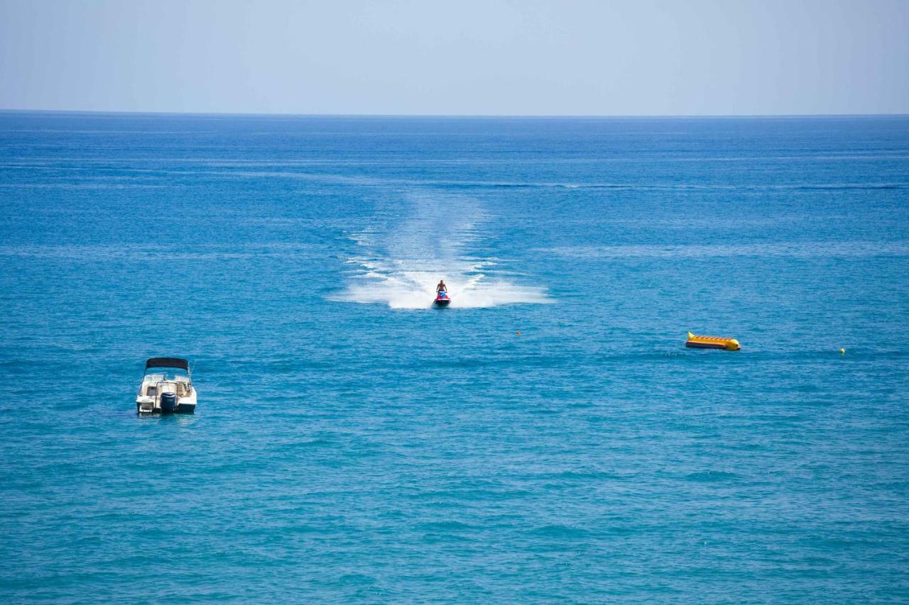 레팀노 Seperi Sea & Sun 아파트 외부 사진